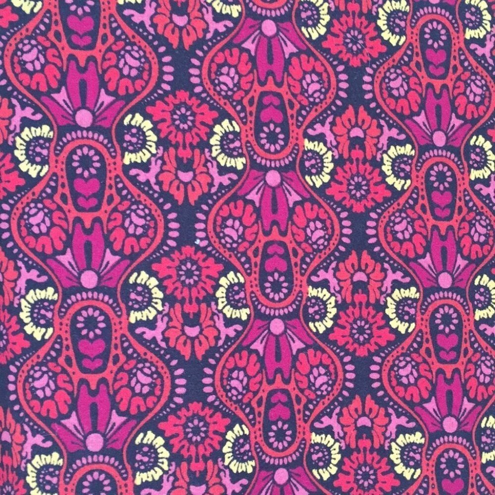 XS LuLaRoe Irma Top